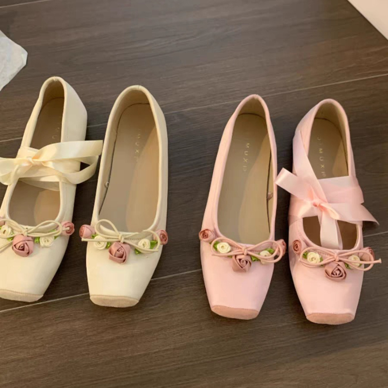 Embroidery Lace - Scarpe basse da donna con fiocco