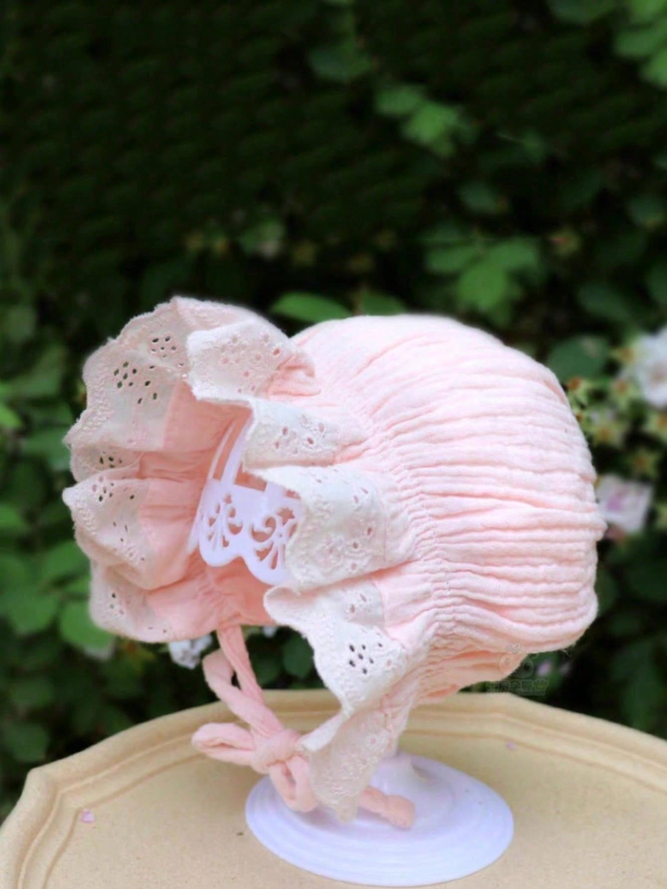 Embroidery Lace - 1 Pezzo Cappellino Vintage in Pizzo