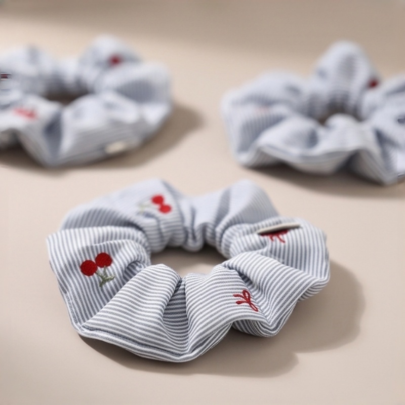 Elegante Elastico per Capelli  - Embroidery Ring recensione e prezzo