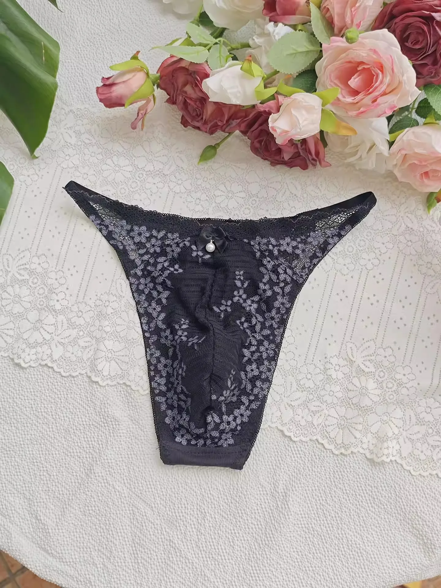 Slip da Uomo in Pizzo Nero con - Embroidery Lace recensione e prezzo