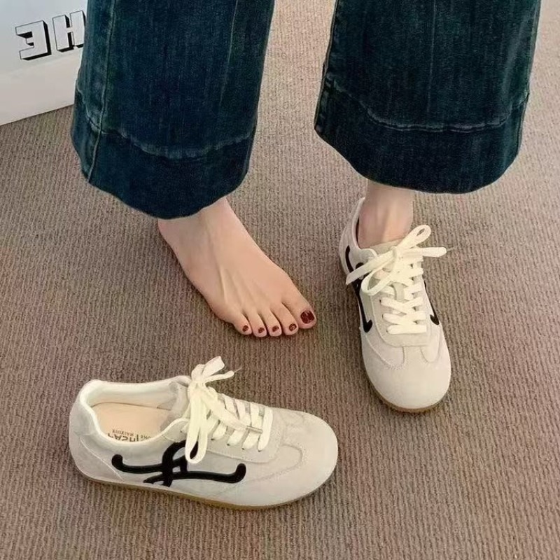 Scarpe da ginnastica vintage d - Embroidery Lace recensione e prezzo