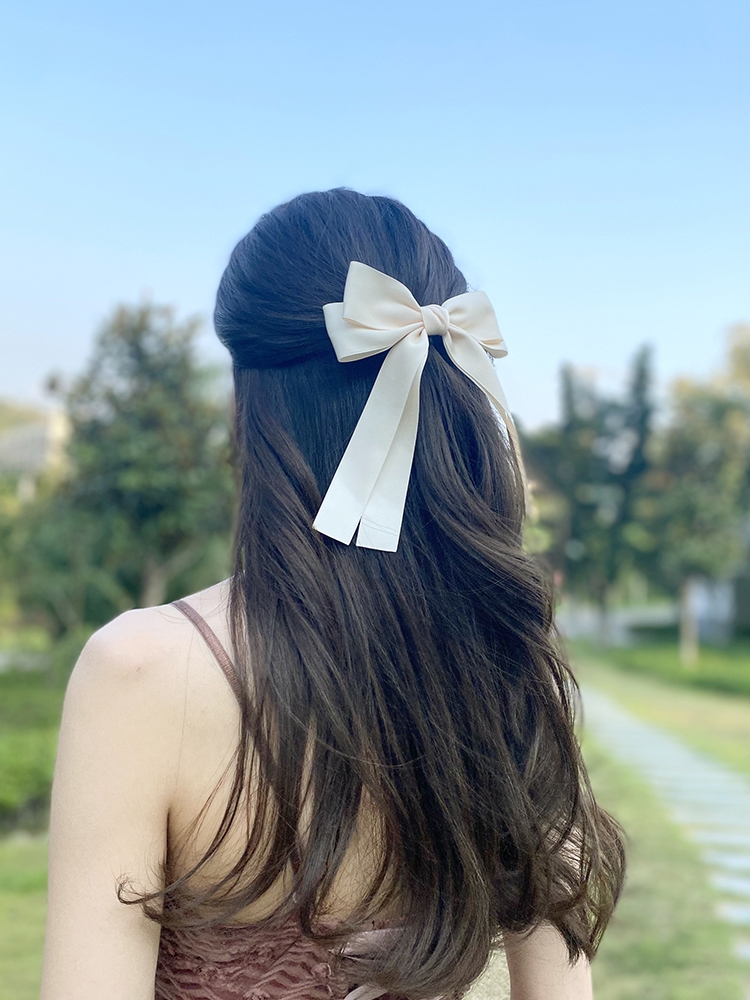 Eleganti Fermagli per Capelli  - Embroidery Knot recensione e prezzo