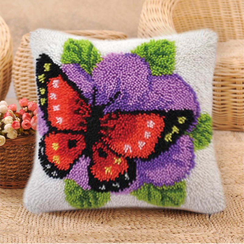 Set di kit per lavori a maglia - Embroidery Knot recensione e prezzo
