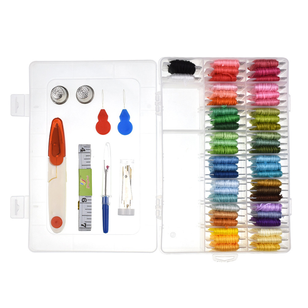 Kit Ricamo Assortito da 50 Pez - Embroidery For Beginners recensione e prezzo