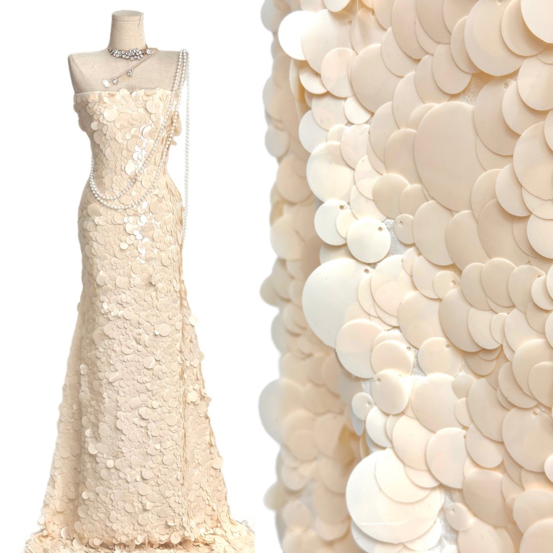 Tessuto in Pizzo Ricamato con  - Embroidery Net Fabric recensione e prezzo