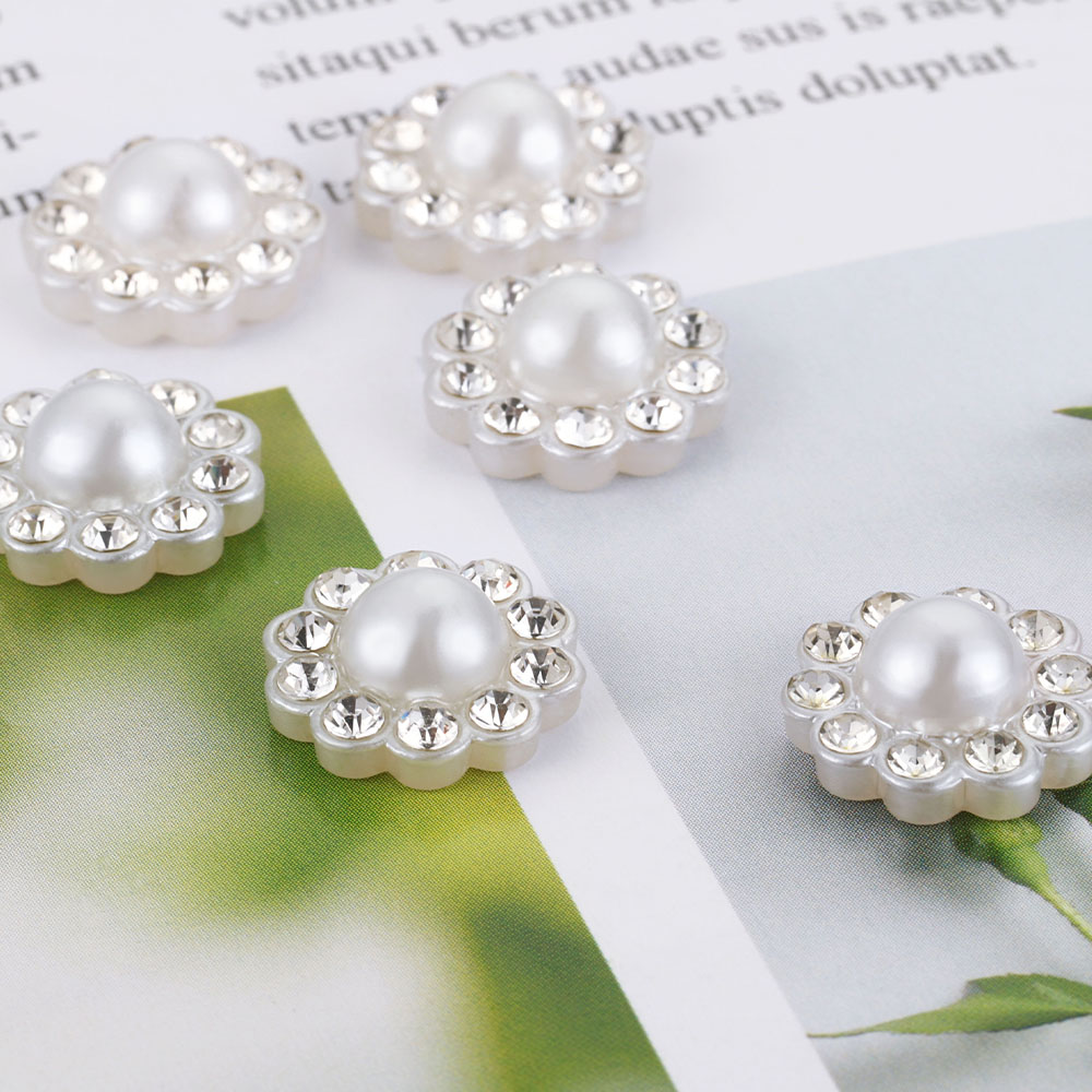 50 Pezzi di Perle Piatte Bianc - Embroidery Simple recensione e prezzo